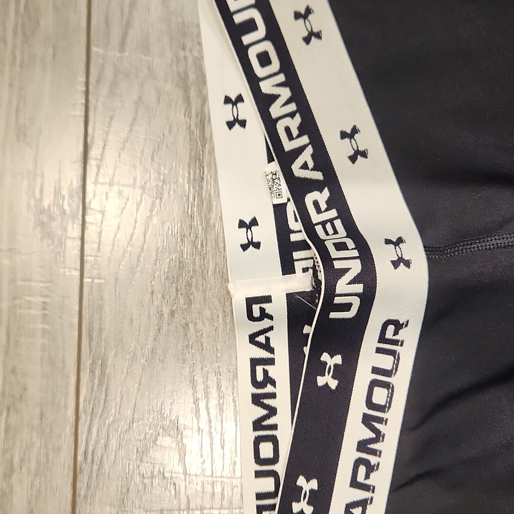 EUC Under Armour Girls Youth sz MD Leggings - Picture 3 of 5